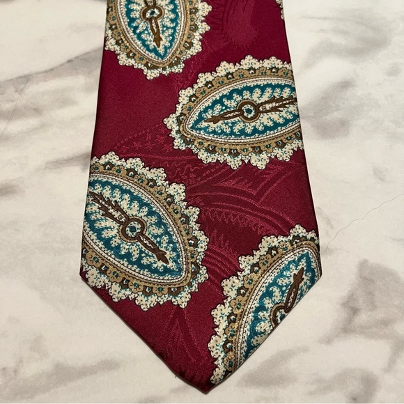 Vintage Nordstrom 100% Silk Medallion Tie - Picture 5 of 5